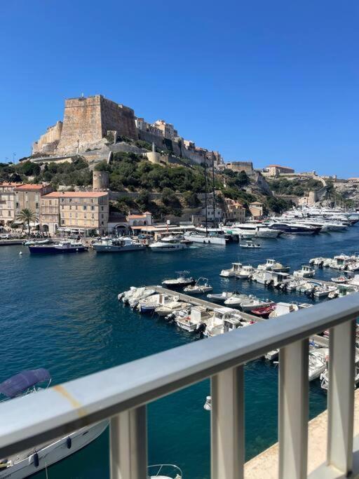 ボニファシオSur Le Port Face A La Citadelleアパートメント エクステリア 写真